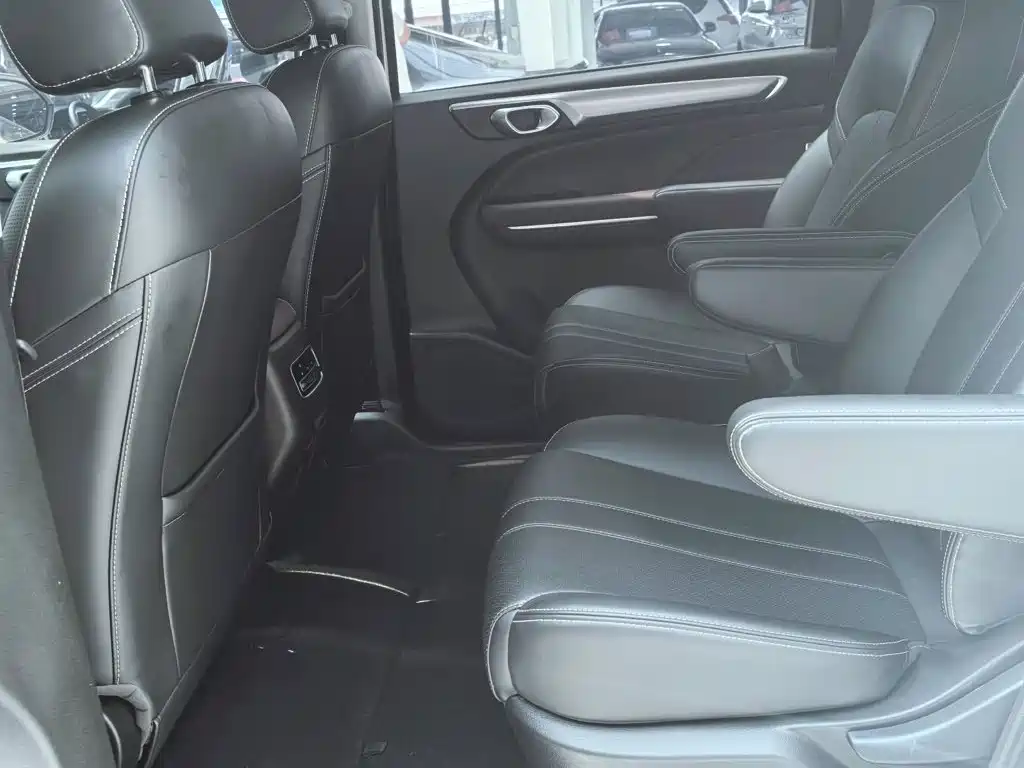 GAC Motor Trumpchi M6 — миниатюра 14