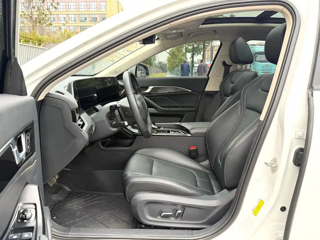 Bestune B70 — миниатюра 4