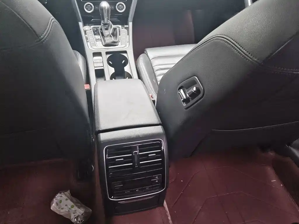 Volkswagen Magotan — миниатюра 7