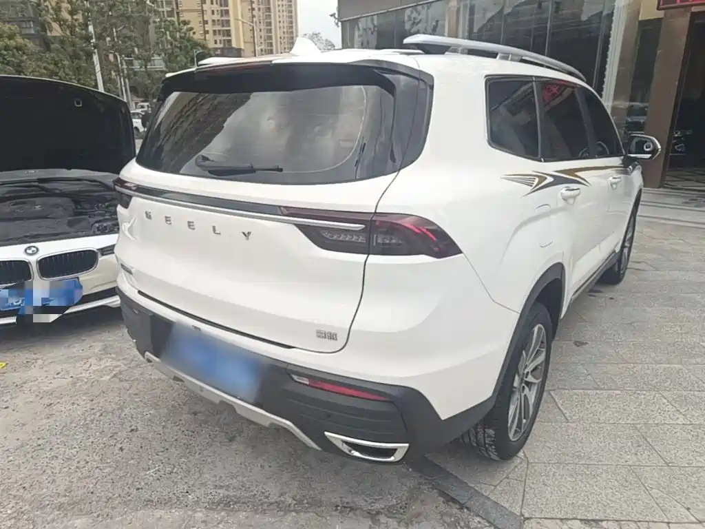 Geely Haoyue — миниатюра 7