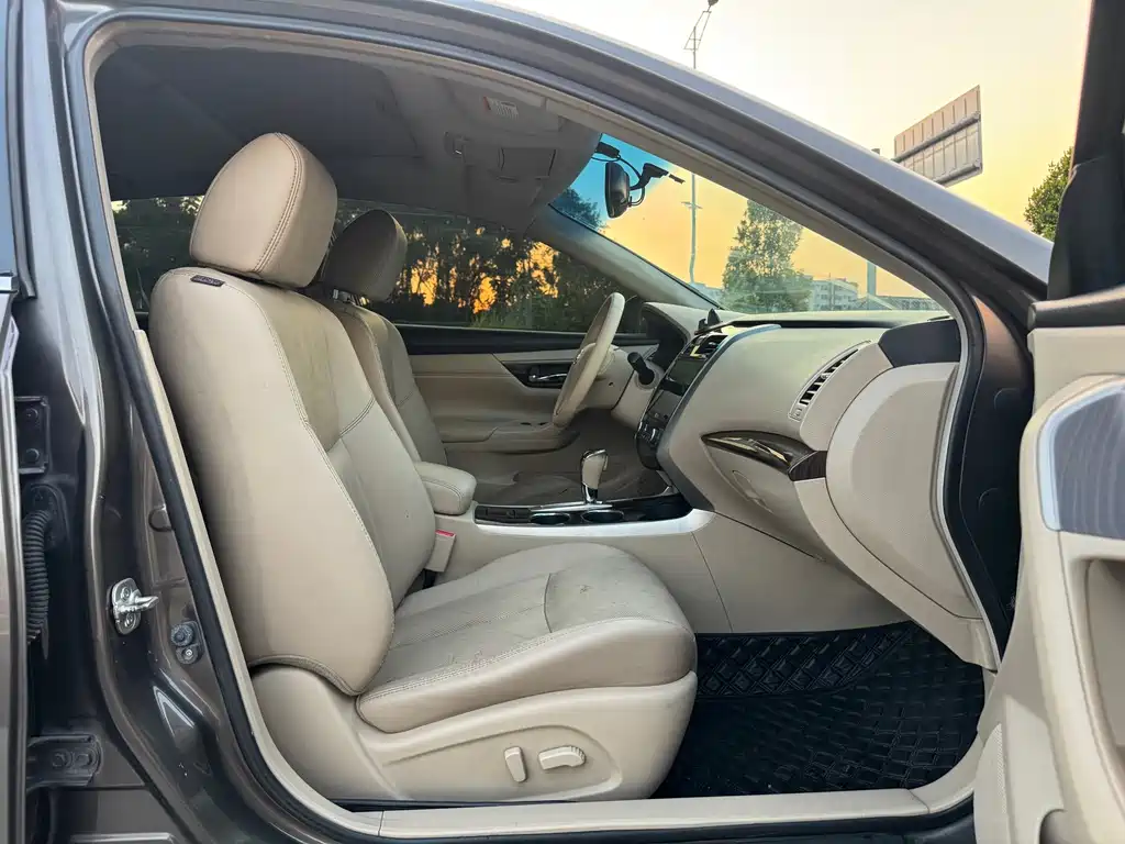 Nissan Teana — миниатюра 6