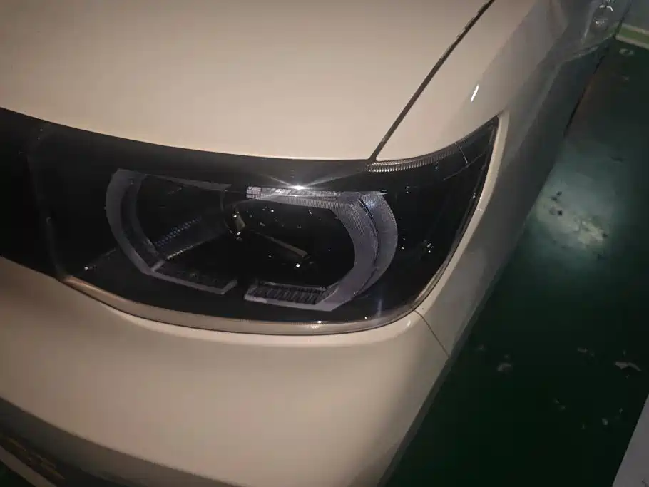 Wuling MINIEV — миниатюра 5