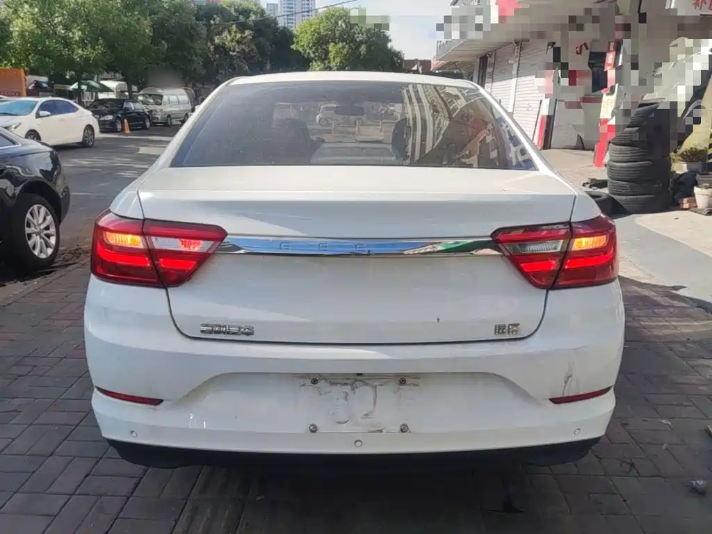 Geely Vision — миниатюра 6