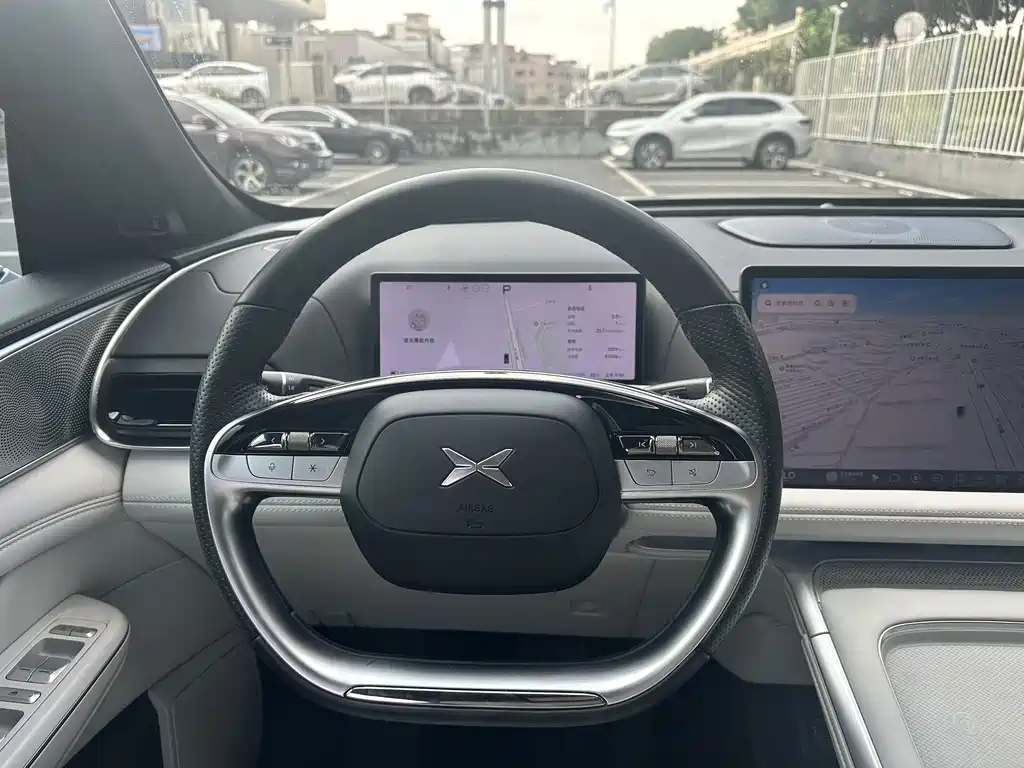 XPeng G9 — миниатюра 10