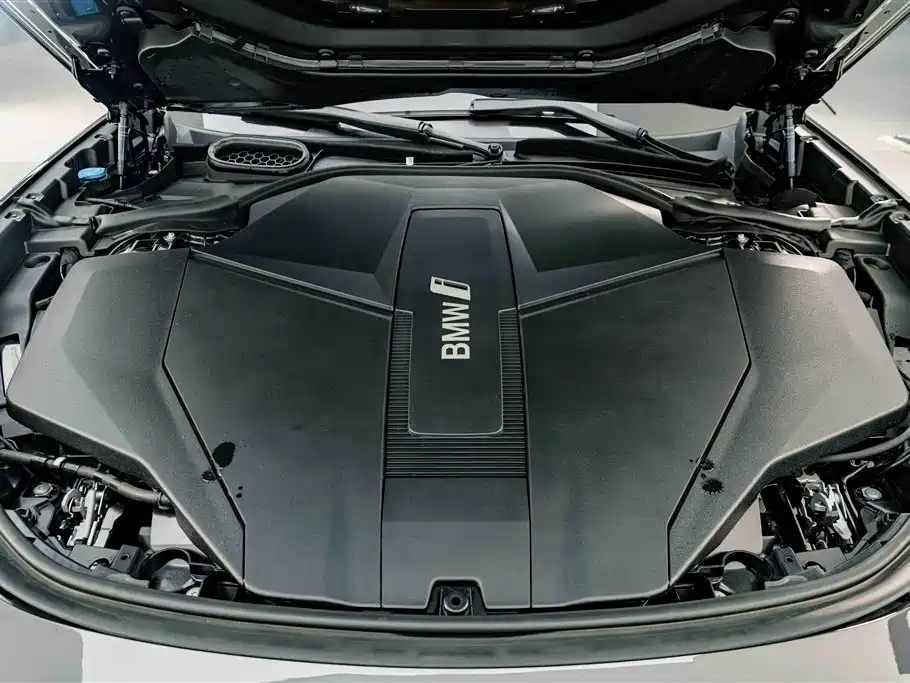 BMW i7 — миниатюра 29
