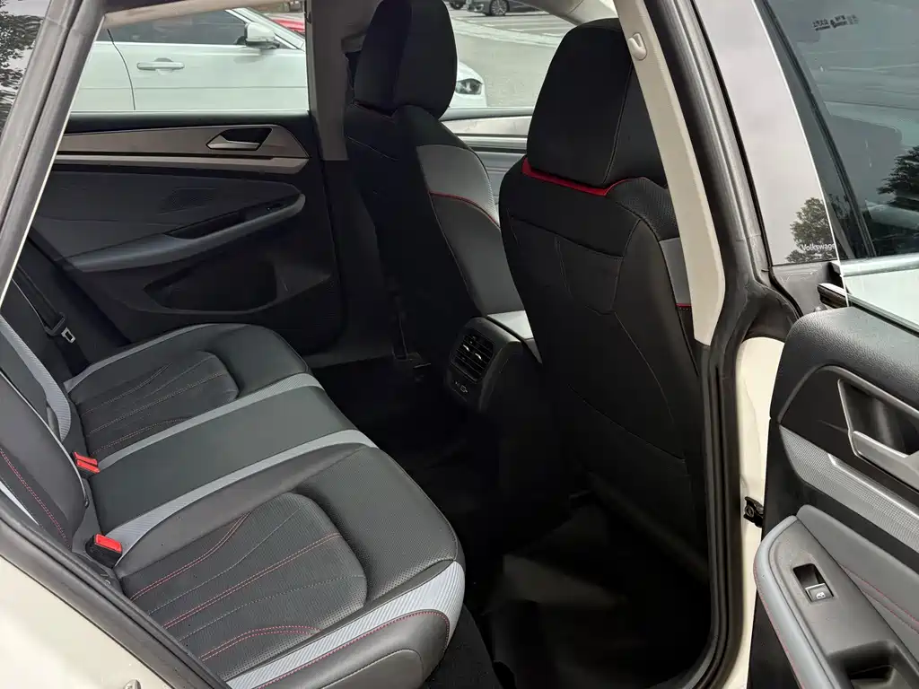Volkswagen Lamando — миниатюра 9