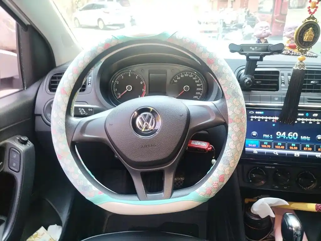 Volkswagen Polo — миниатюра 11