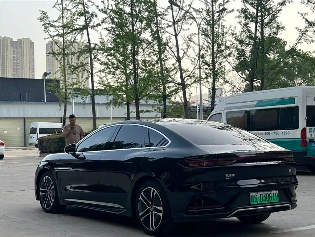 BYD Han 2023 EV Champion 605KM Luxury