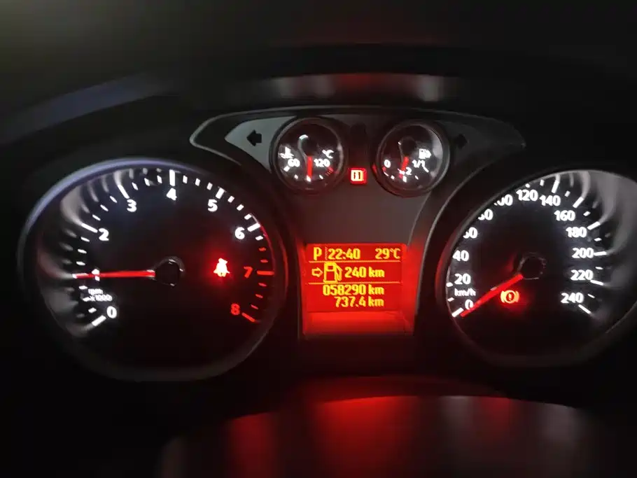 Ford Focus — миниатюра 14