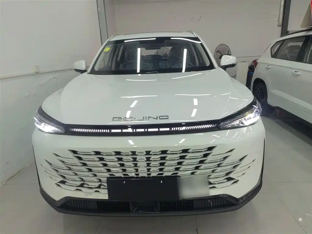 BAIC X7 2023 1.5TD DCT +