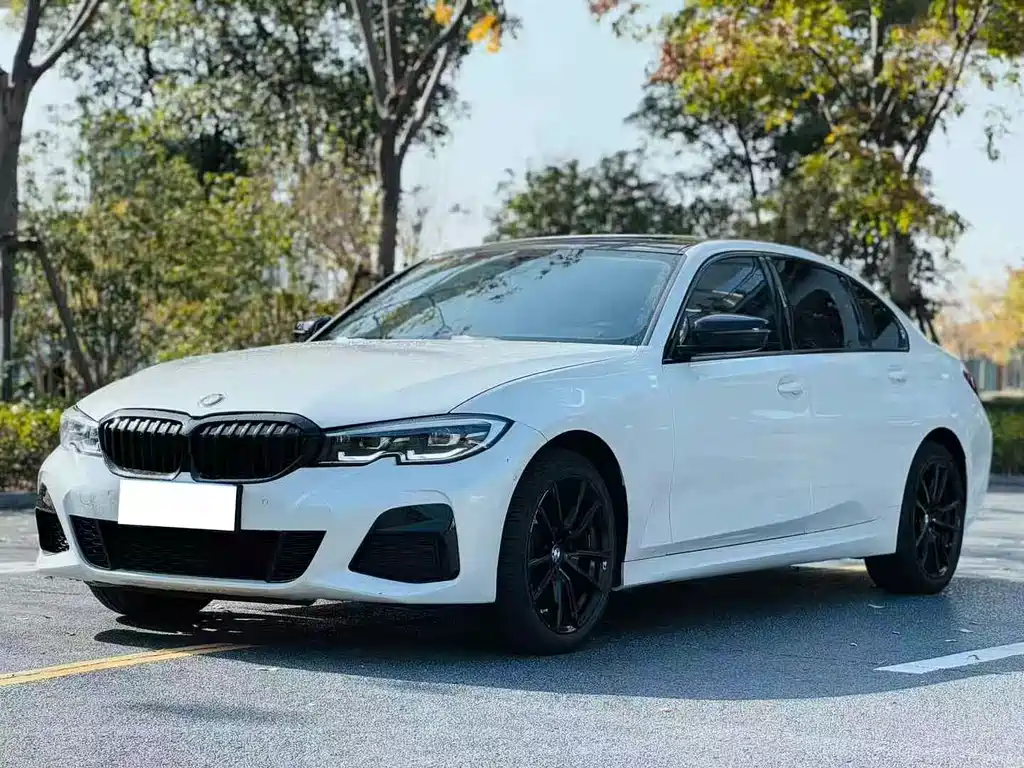 BMW 3 Series 2022