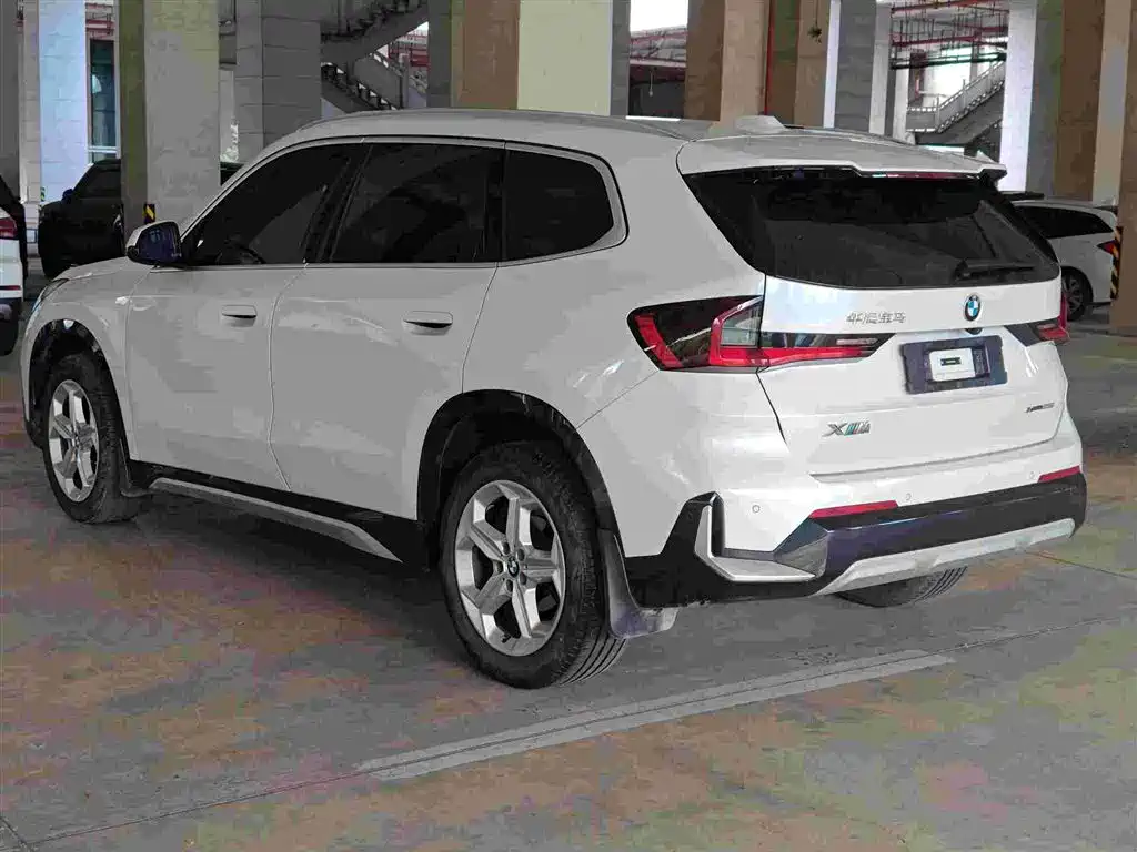 BMW X1 2023 sDrive20Li X