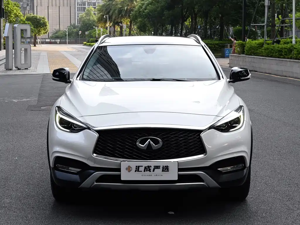 Infiniti QX30 — миниатюра 8