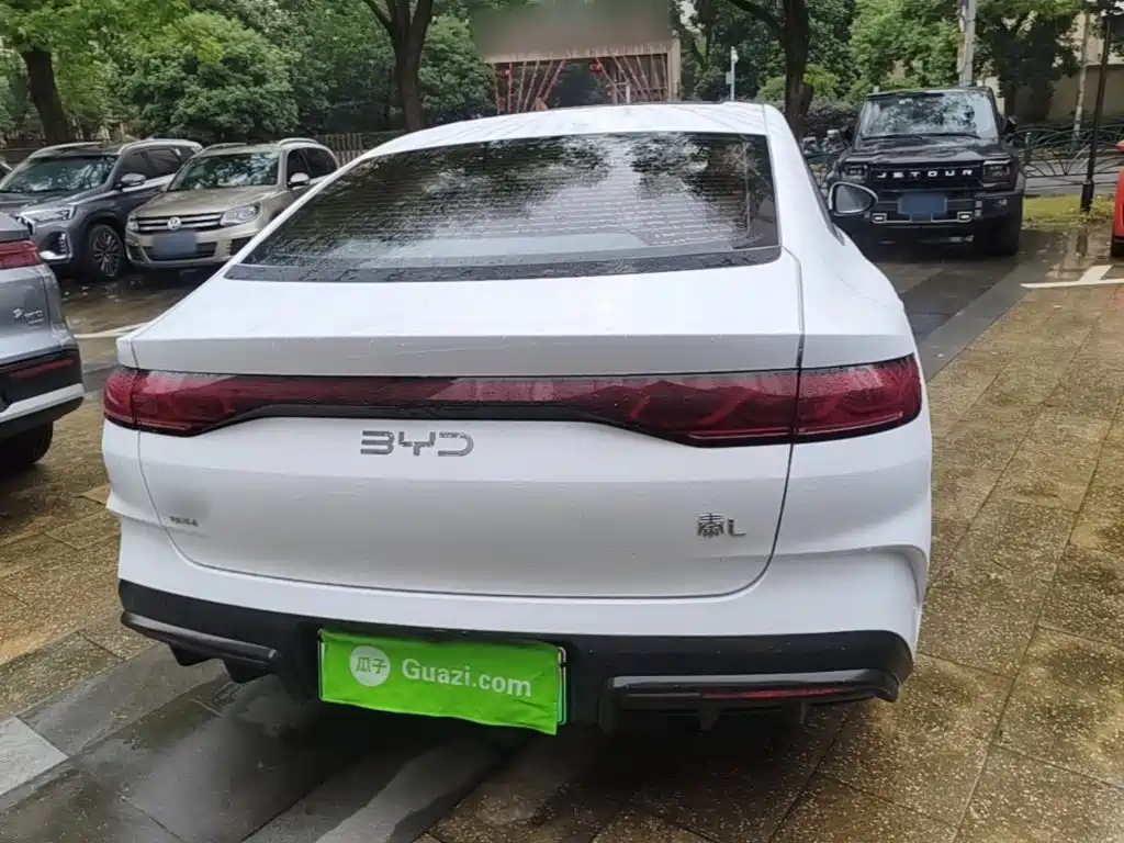 BYD Qin L — миниатюра 6