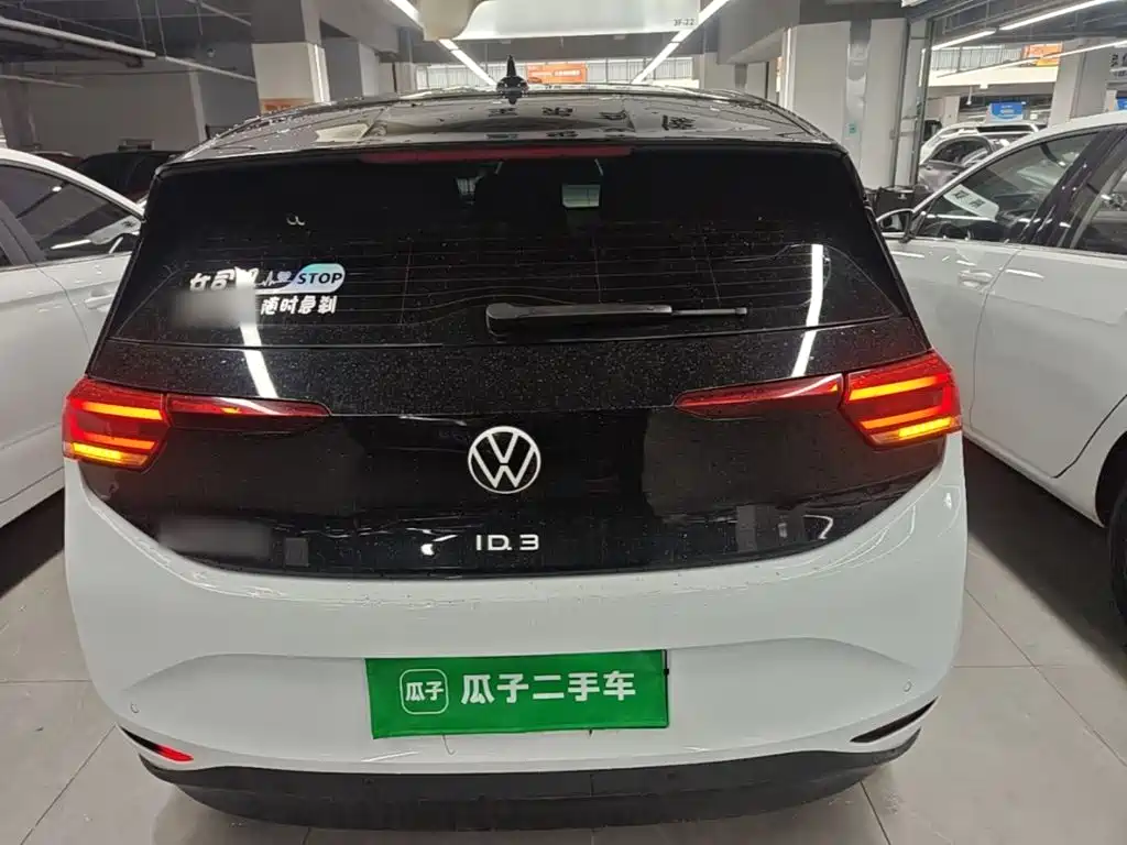Volkswagen ID.3 — миниатюра 6