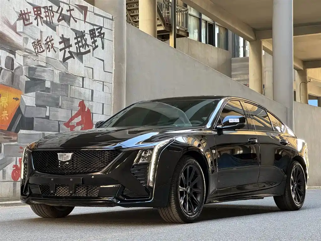 Cadillac CT5 2026