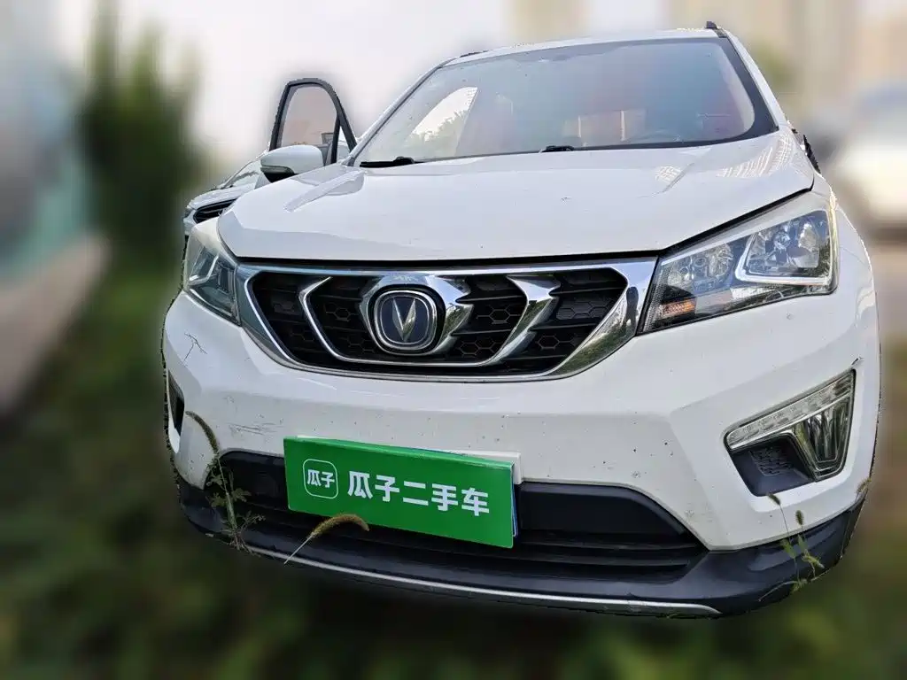 Changan CS15 — миниатюра 2