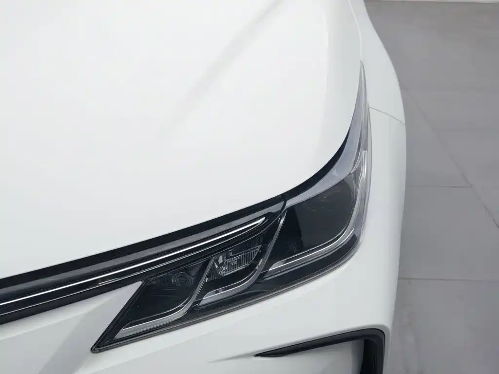 Toyota Corolla — миниатюра 7