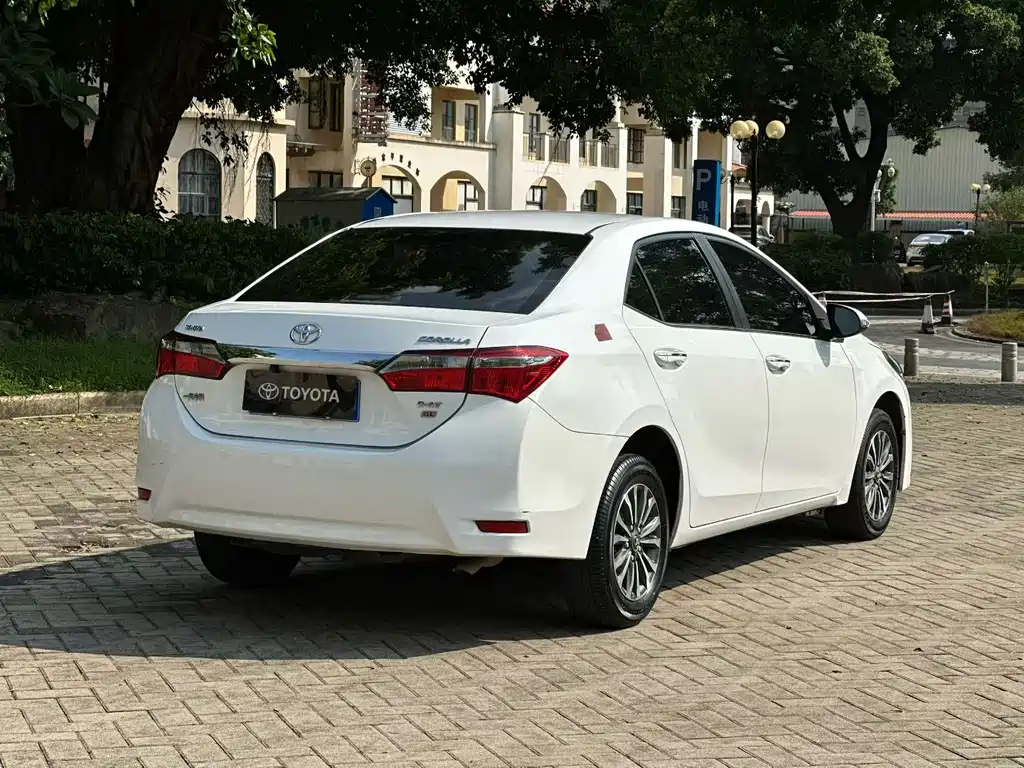 Toyota Corolla — миниатюра 9