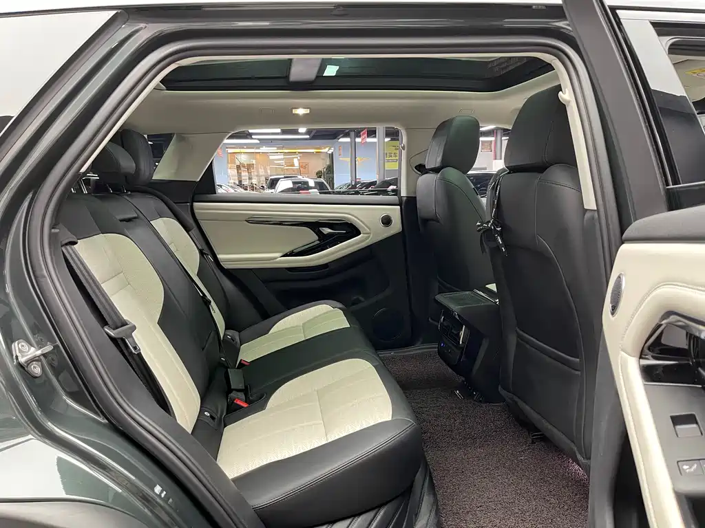 LAND ROVER RANGE ROVER AURORA