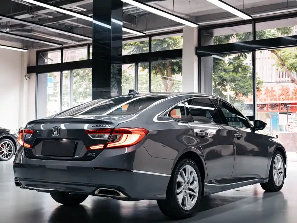 Honda Accord 2018 260TURBO Elite V