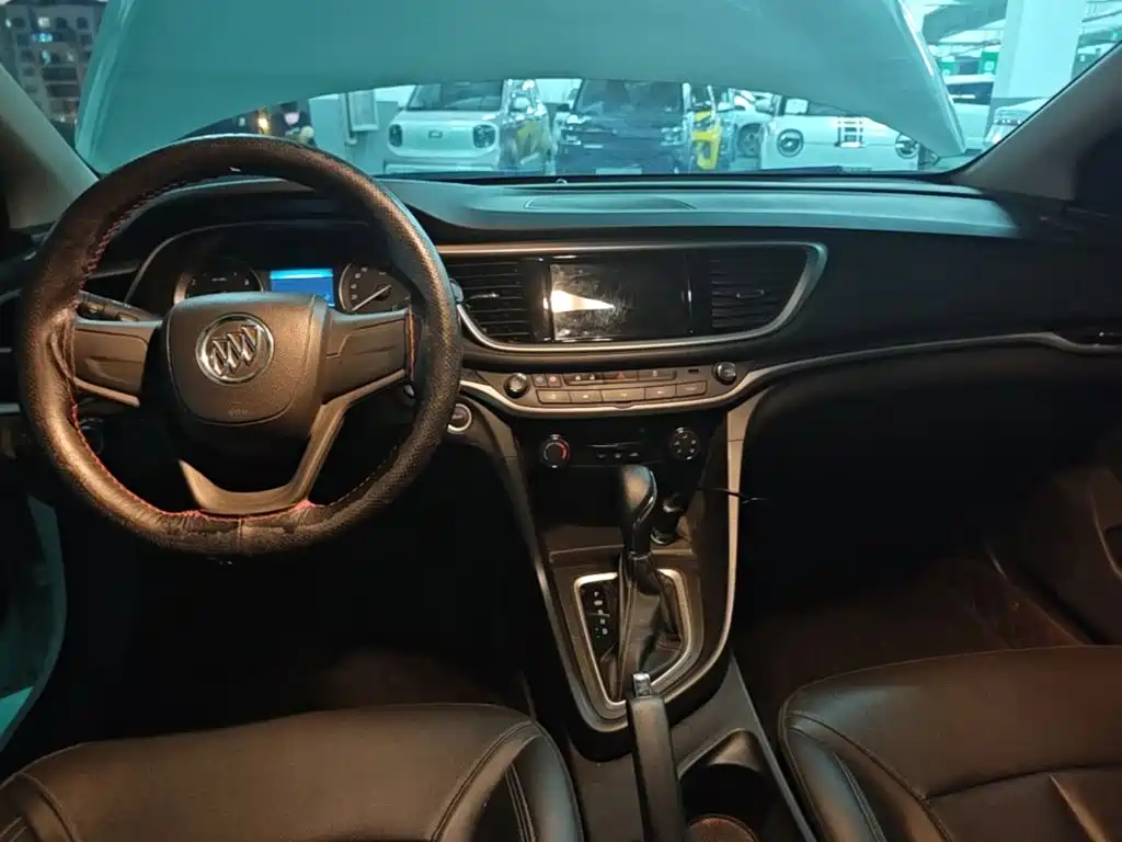 Buick Excelle — миниатюра 12