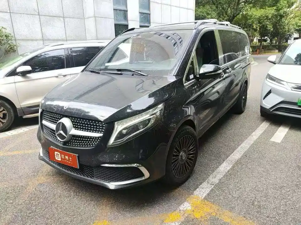 Mercedes-Benz V-Class
