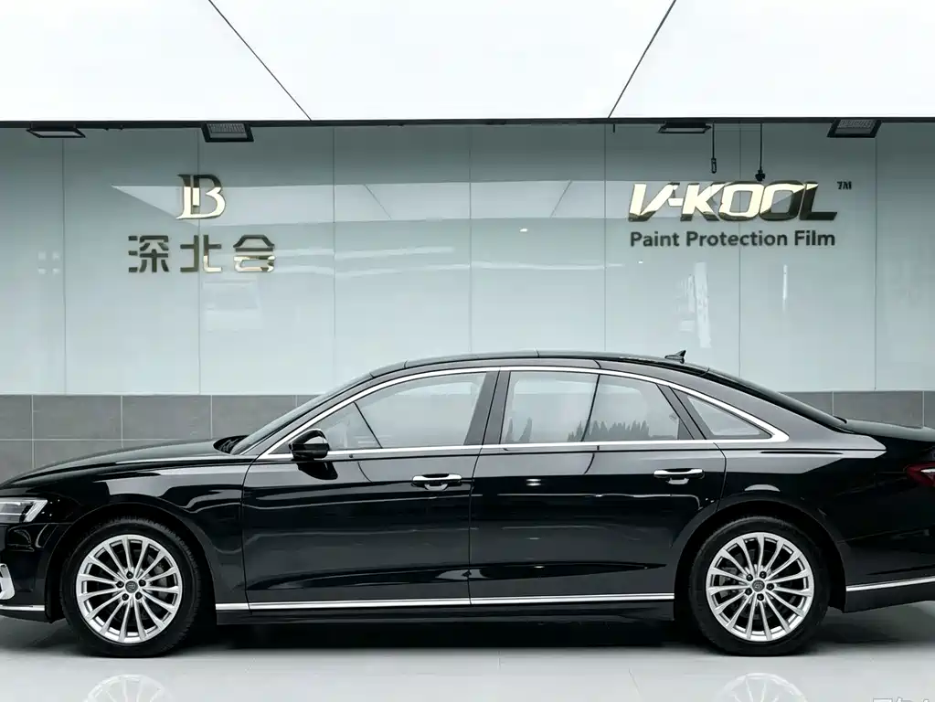 Audi A8 — миниатюра 3