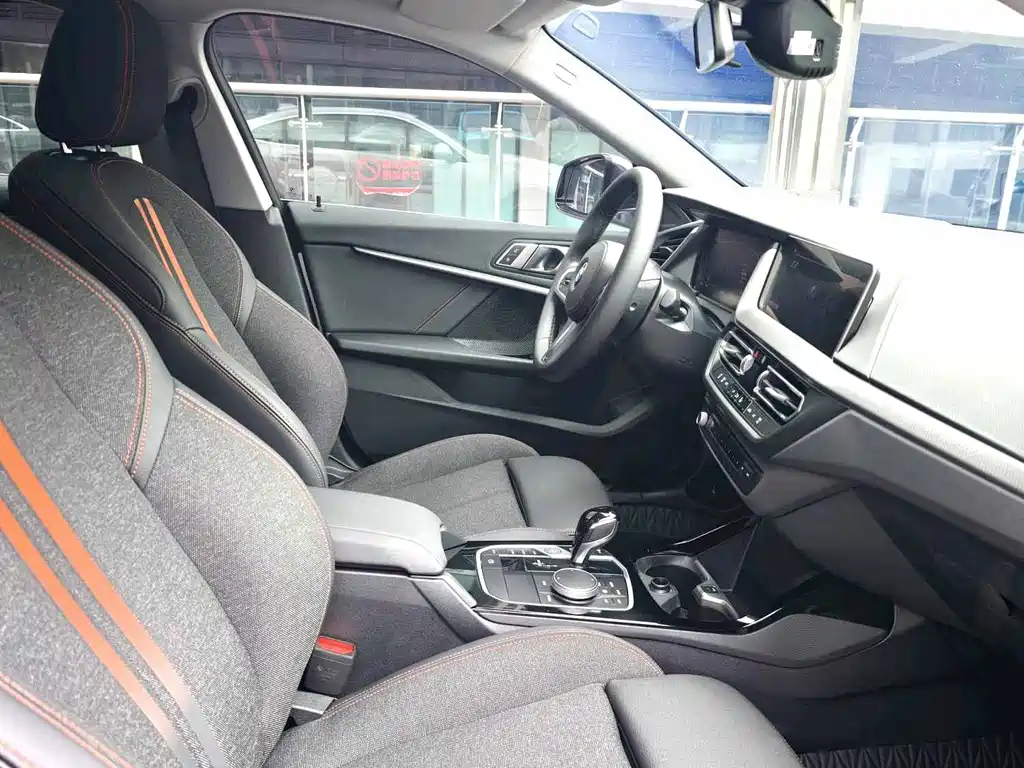 BMW 2 Series (Import) — миниатюра 4