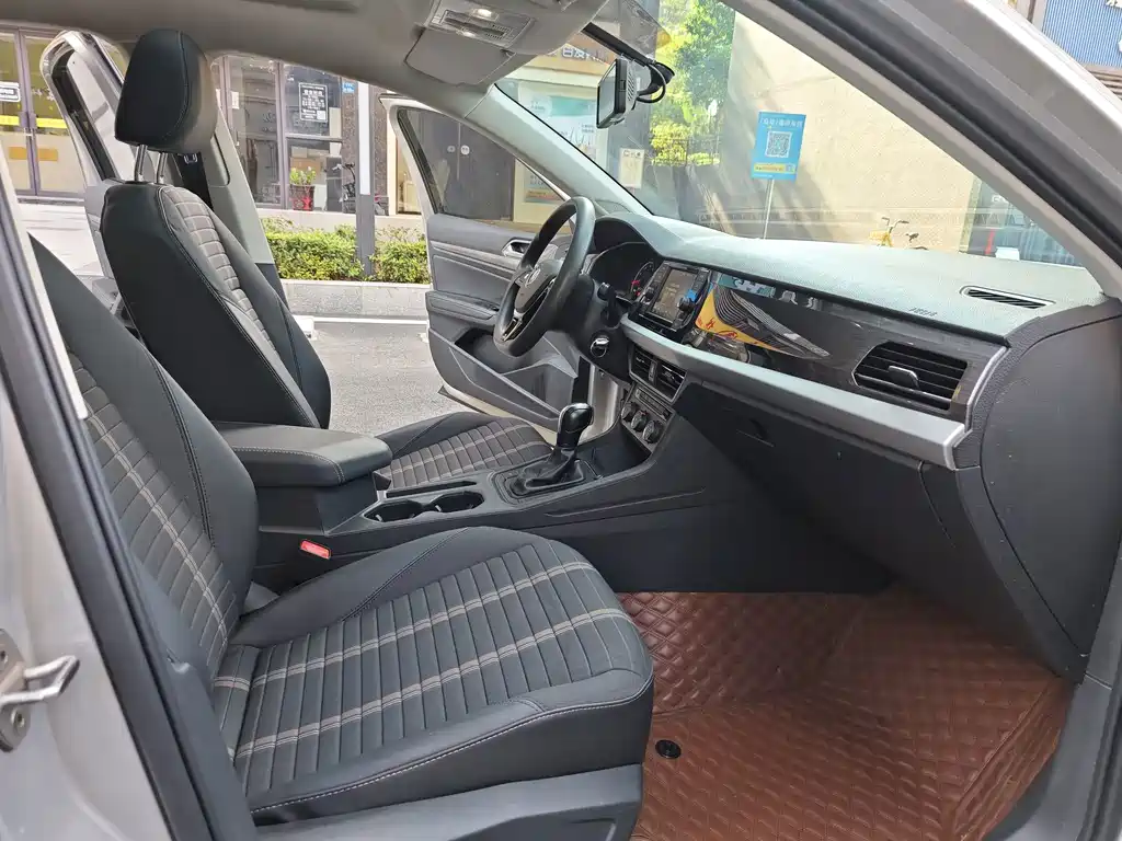 Volkswagen Lavida — миниатюра 7