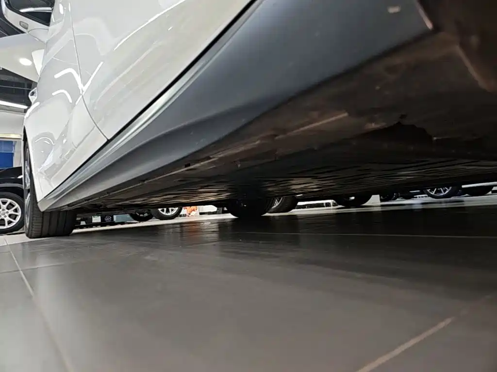 NIO ET5T — миниатюра 22