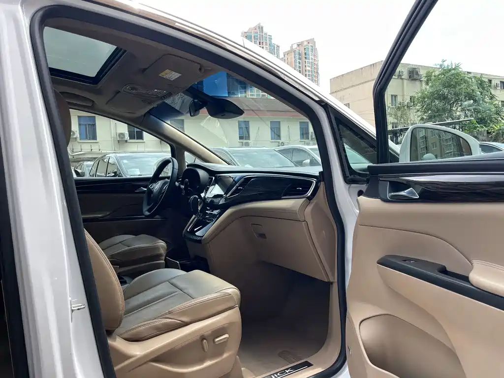 Buick GL8 2018 ES 28T Flagship VI