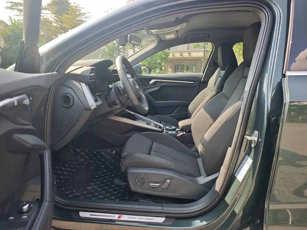 Audi A3 — миниатюра 12