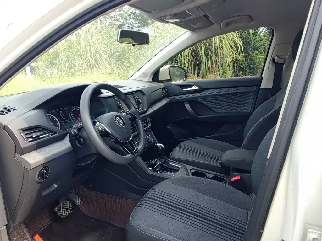 Volkswagen Tharu — миниатюра 4