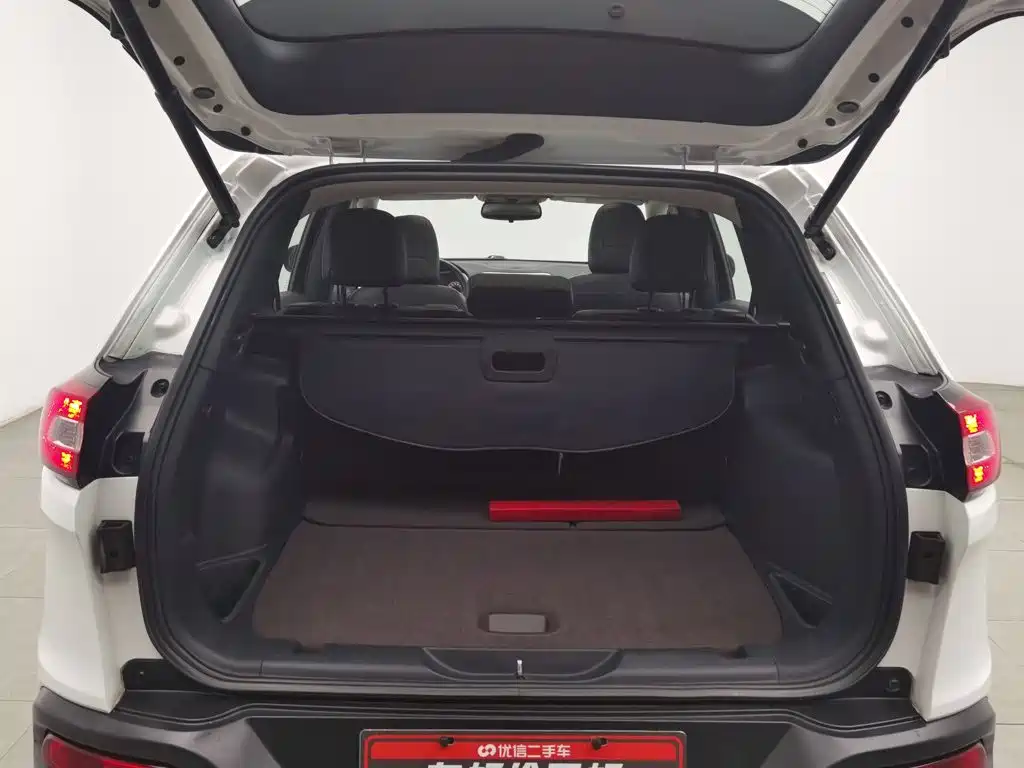 Jeep Cherokee — миниатюра 16