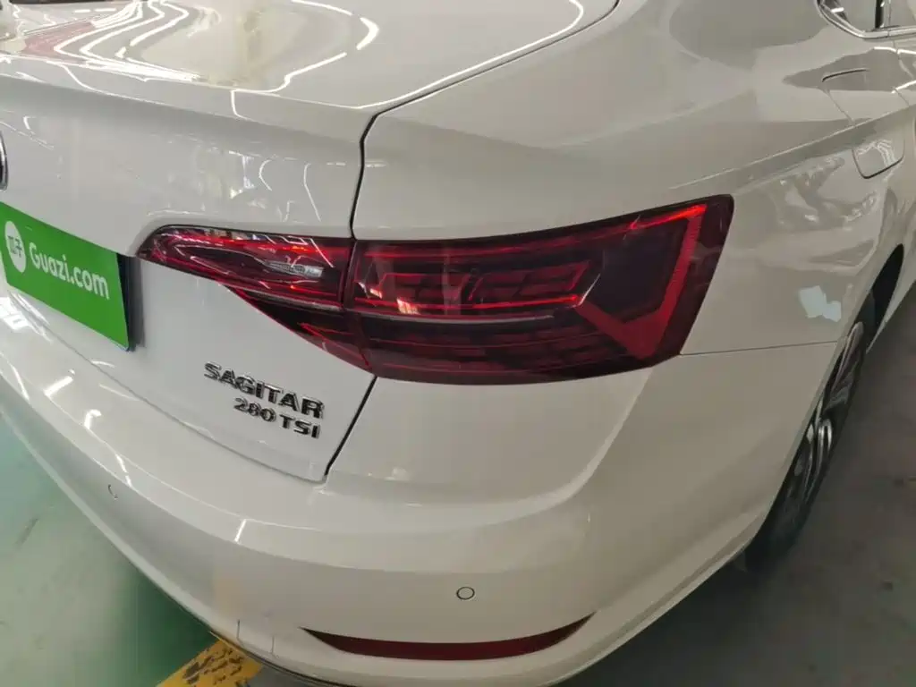 Volkswagen Sagitar — миниатюра 8