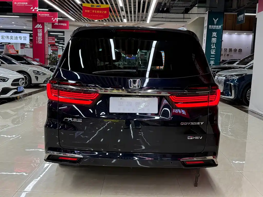 Honda Odyssey 2024 — фото 12
