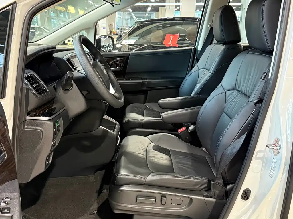 Honda Odyssey — миниатюра 4