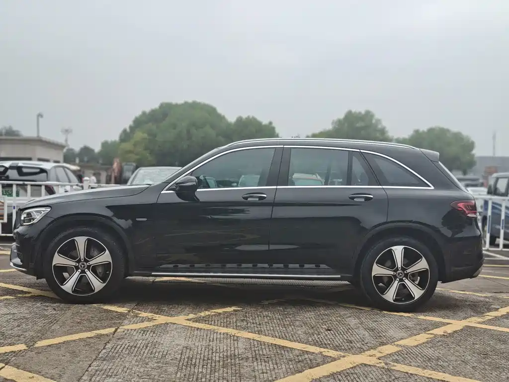 Mercedes-Benz GLC — миниатюра 3