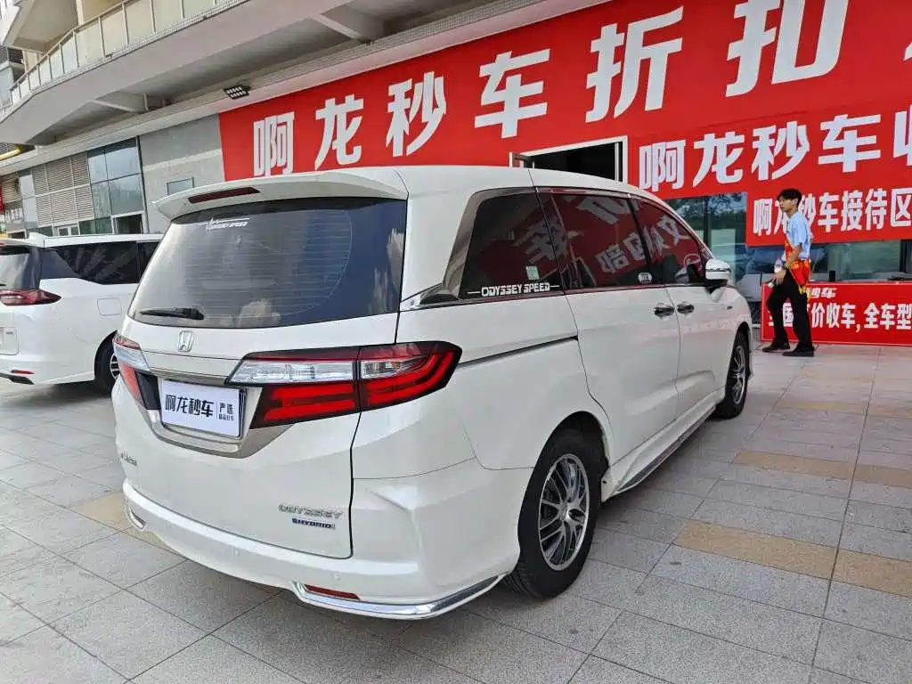 Honda Odyssey — миниатюра 5