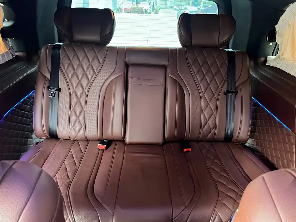 Mercedes-Benz Vito — миниатюра 8