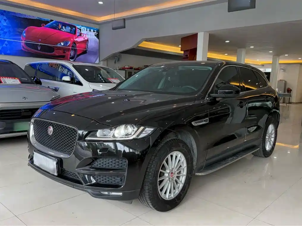 JAGUAR  F PACE