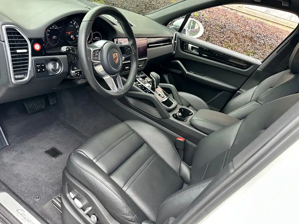 Porsche Cayenne 2019 Cayenne 3.0T