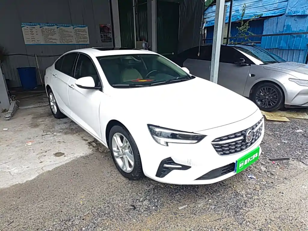 Buick Regal — миниатюра 4