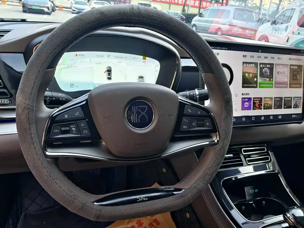 BYD Han — миниатюра 10