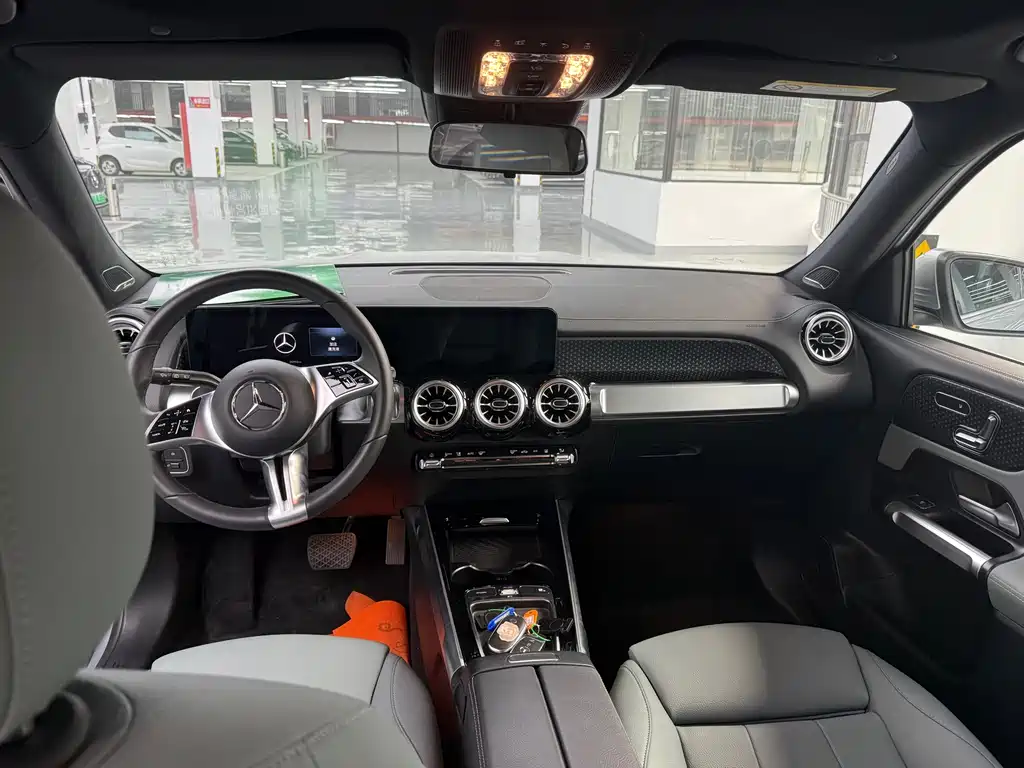 Mercedes-Benz EQB — миниатюра 6