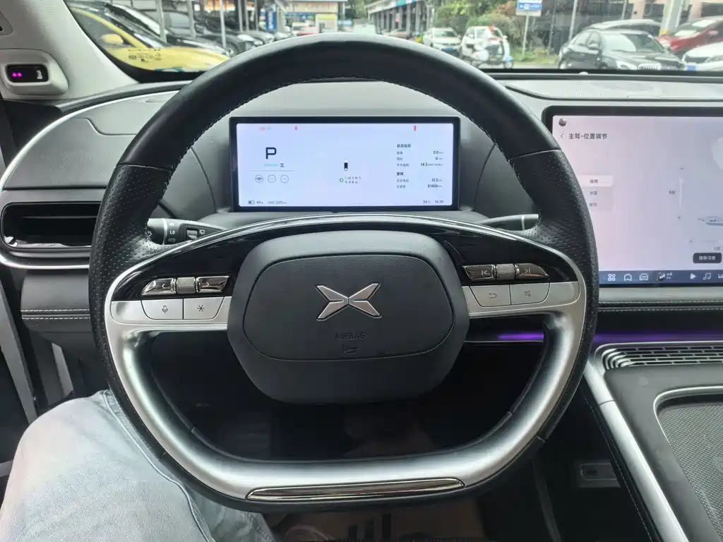 XPeng G9 — миниатюра 8