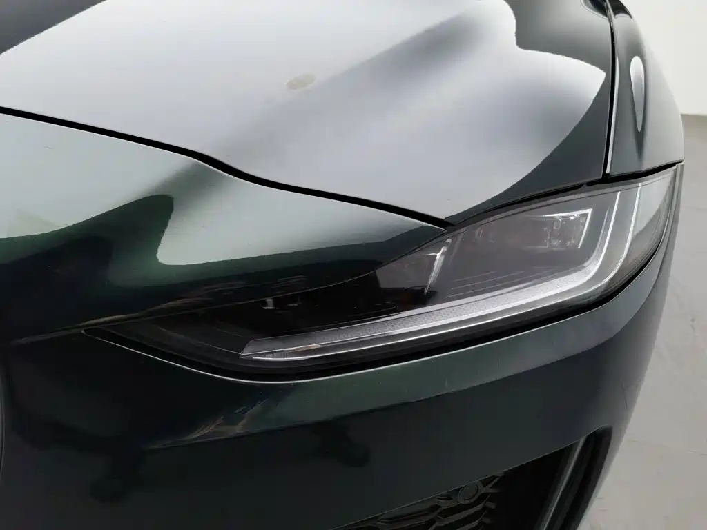 Jaguar XEL — миниатюра 7