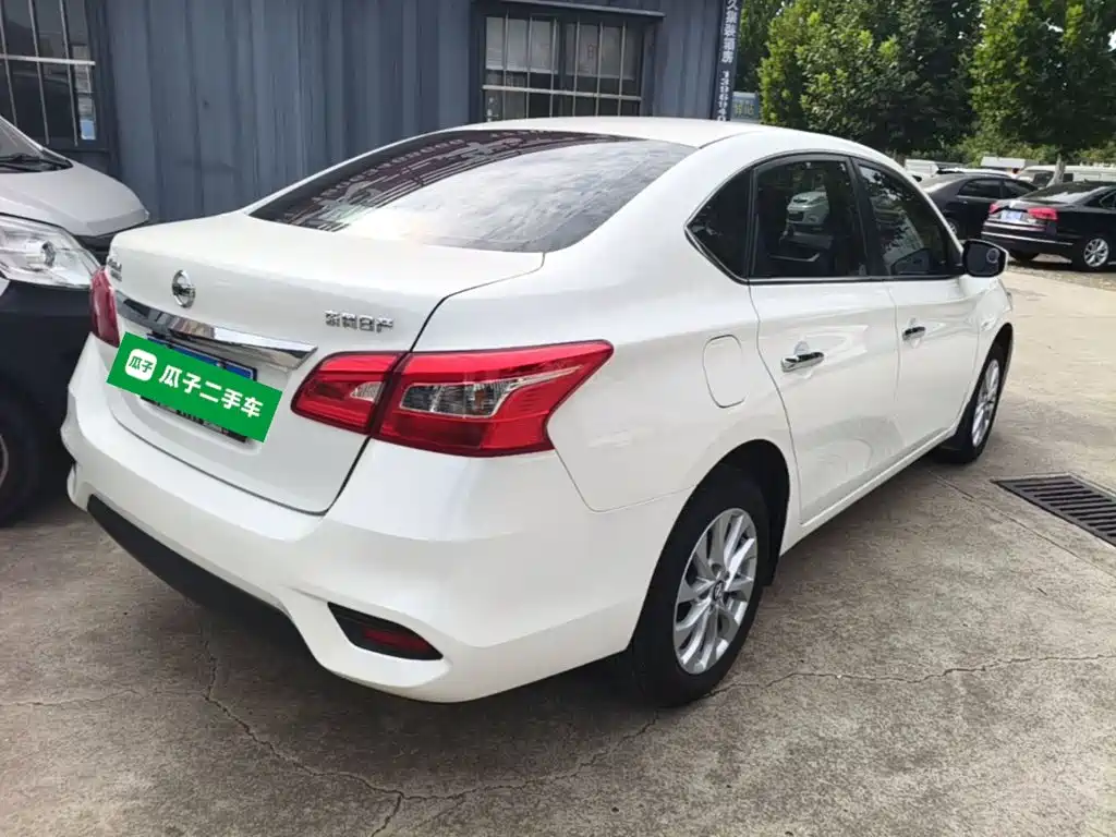 Nissan Sylphy — миниатюра 7