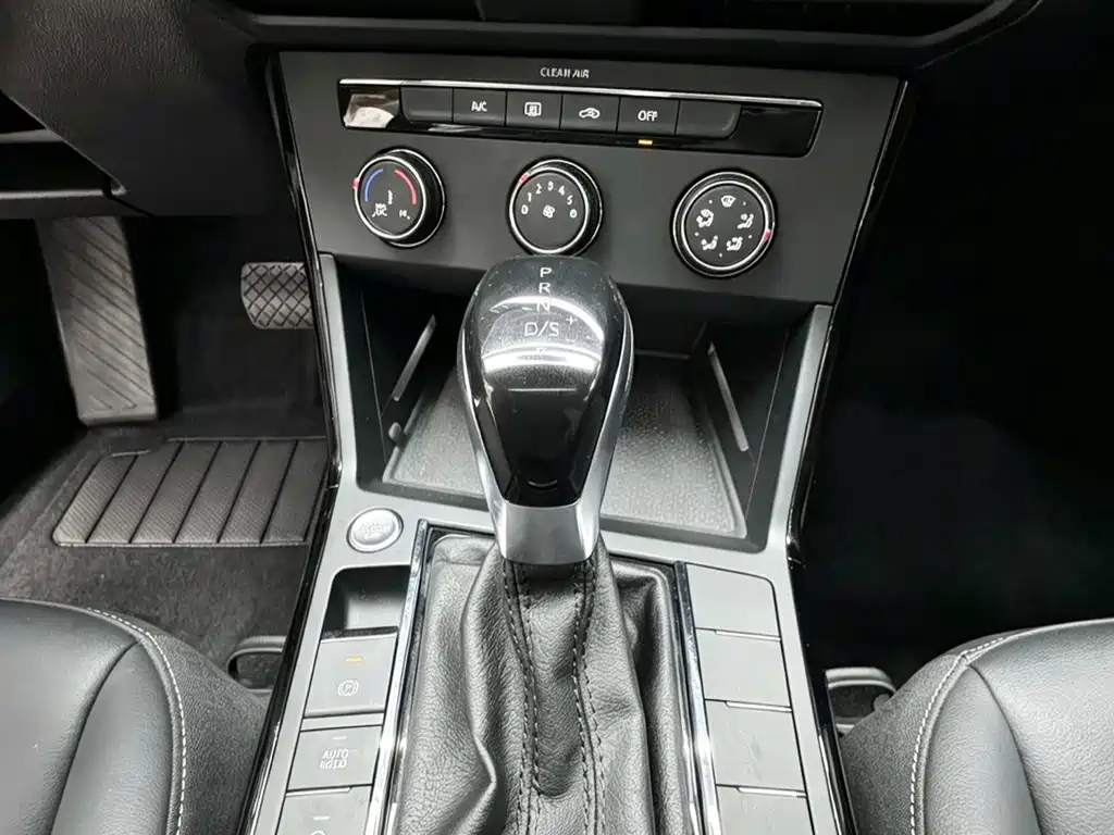 Volkswagen Passat — миниатюра 15